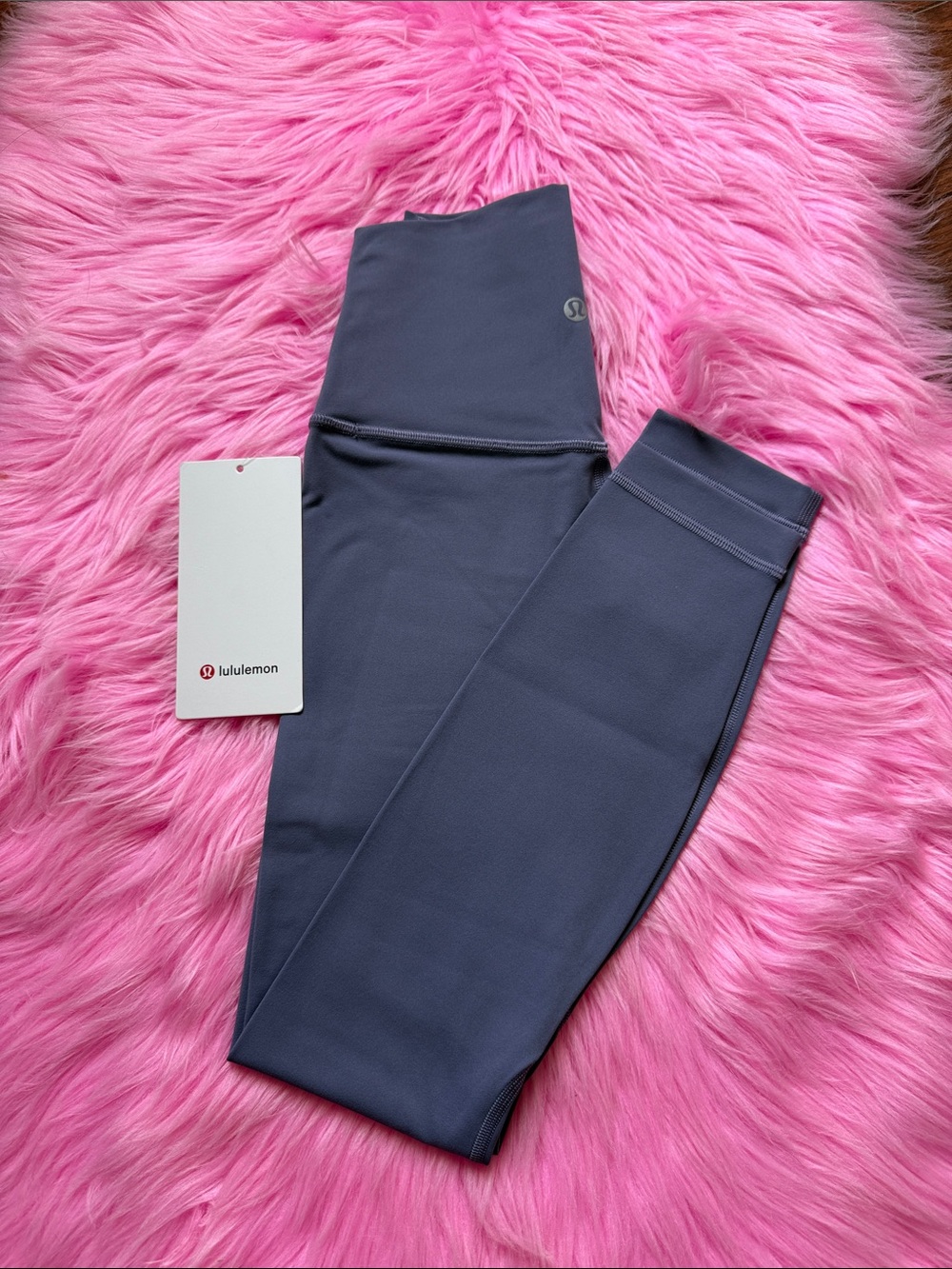 Lululemon size 0 align HR 25" grape mist, NWT